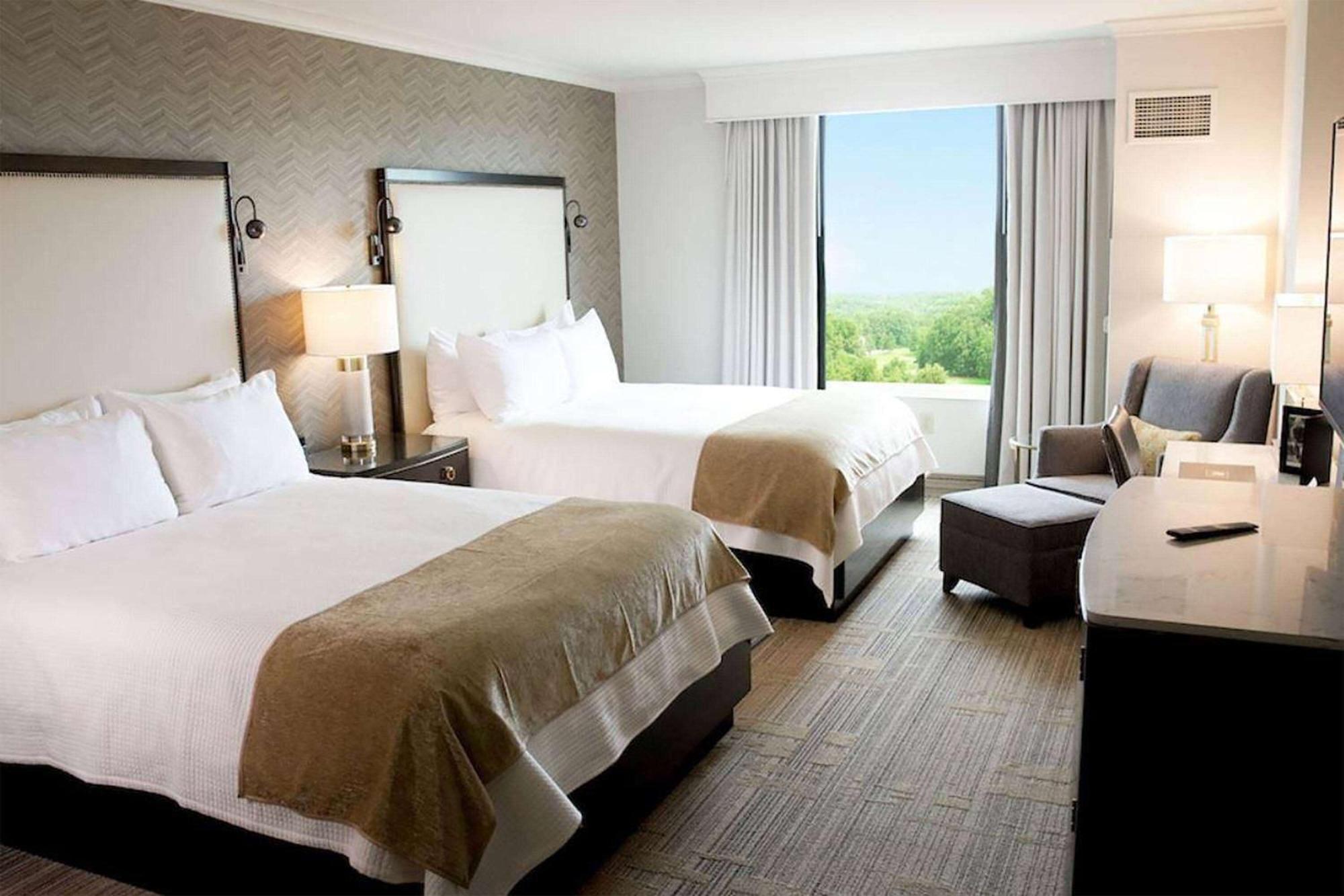 Grandover Resort & Spa, A Wyndham Grand Hotel Гринсборо Экстерьер фото